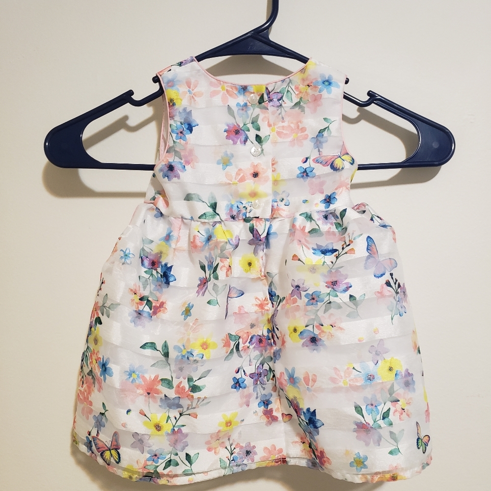 Dress - Picture 4 of 4